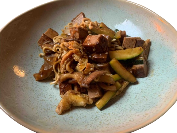 Winzer Champagner Franck Pascal Fluence mit Miso-Gericht, perfekte Kombination von Aromen und Geschmacksnuancen