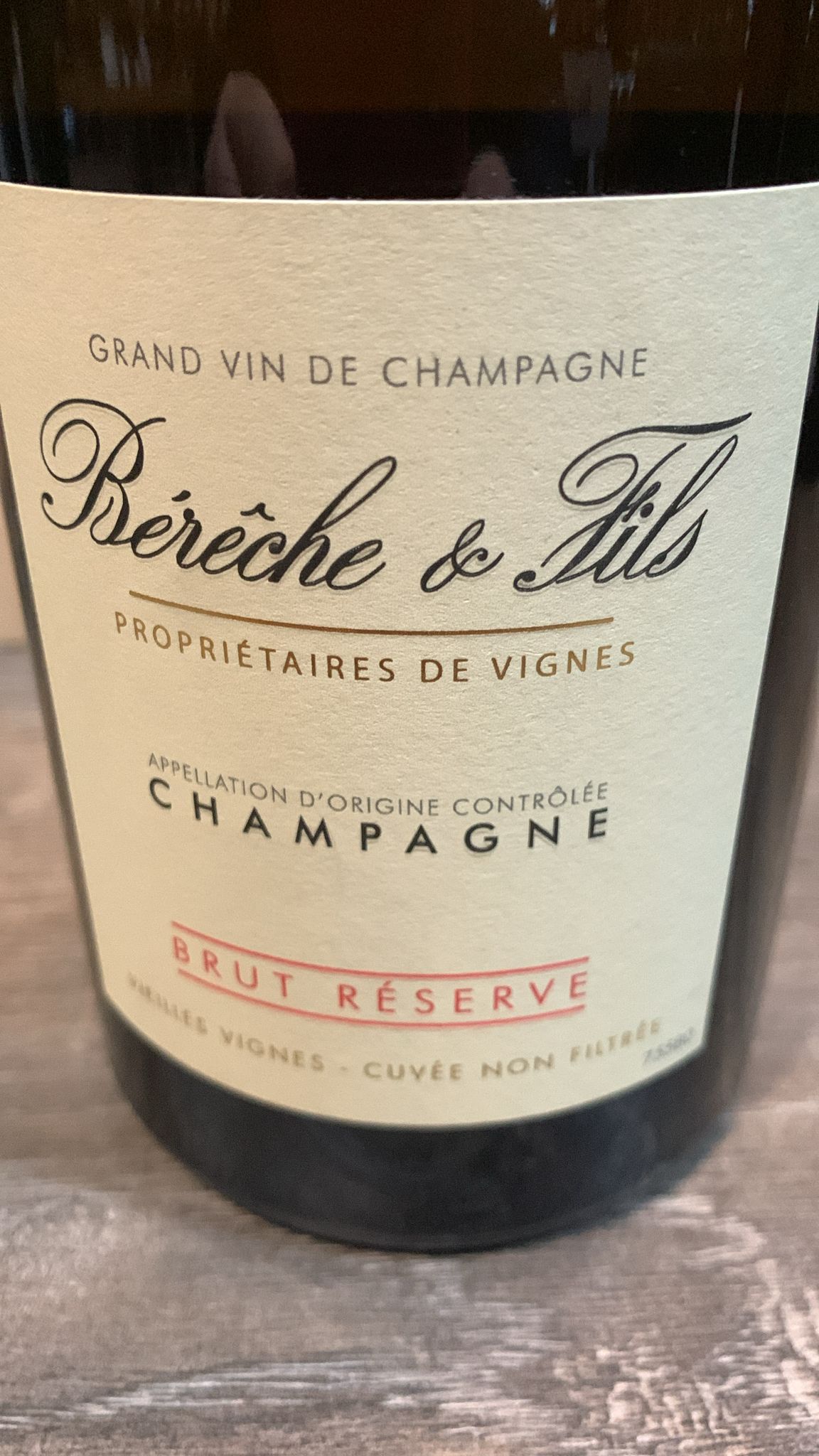Champagne Bérêche & Fils Brut Réserve – Premier- und Grand-Cru-Cuvée, natürliche Vinifikation, kreidig und präzise.