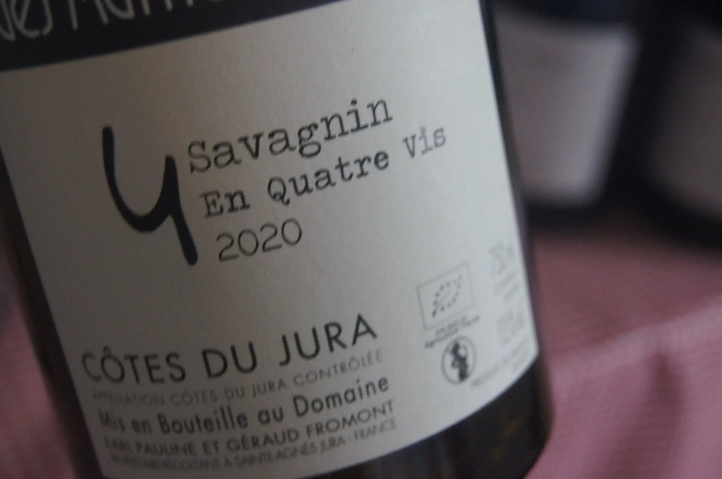 Winzer Champagner in Assaggi-Weinhandel in Bad Herreanalb