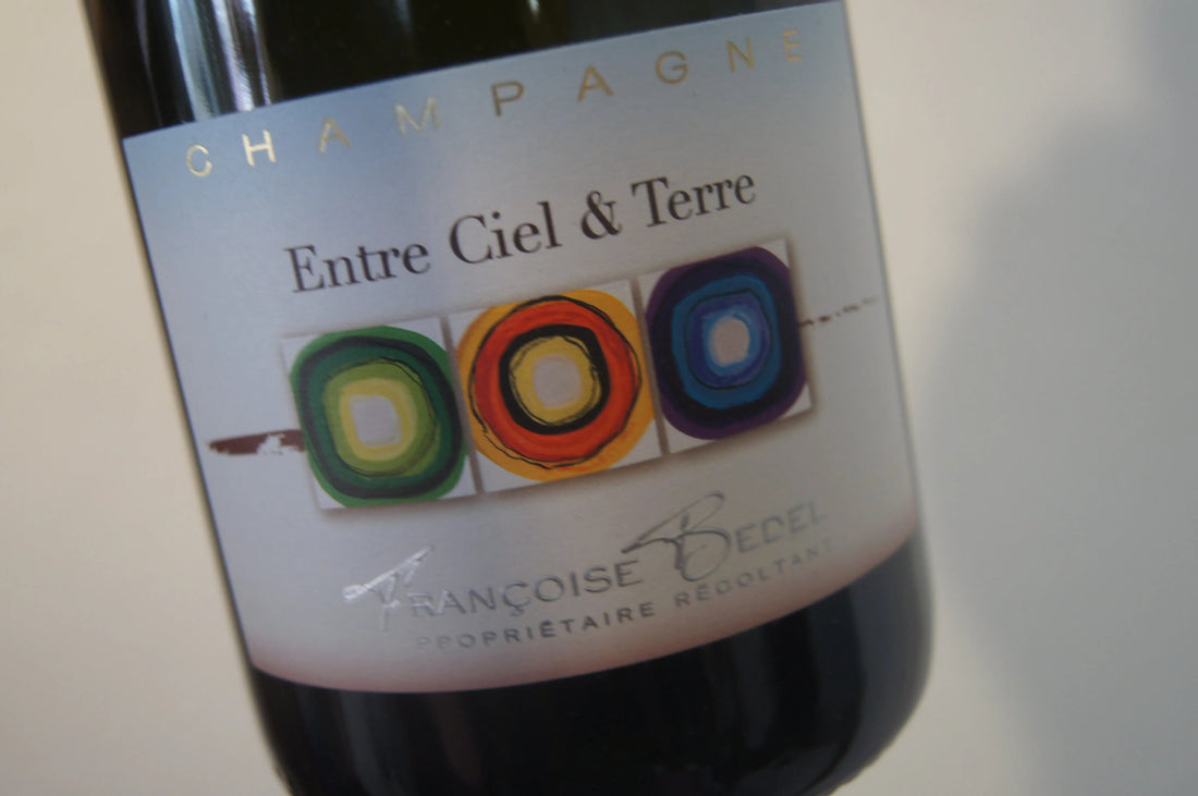 Entdecken Sie die Welt des Frauen-Winzer Champagners bei Assaggi-Weinhandel. Erfahren Sie mehr über die Originalität und Authentizität dieser einzigartigen Champagner.
