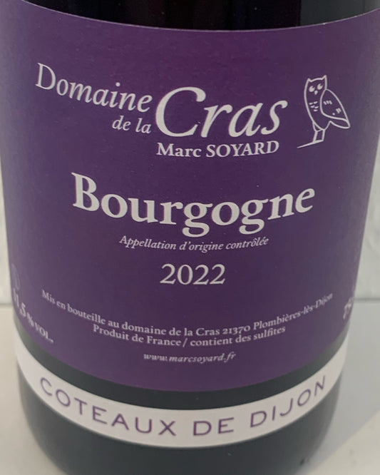 Marc Soyard bearbeitet die Domaine de la Cras in Dijon, die für ihren biodynamischen Wein bekannt ist.