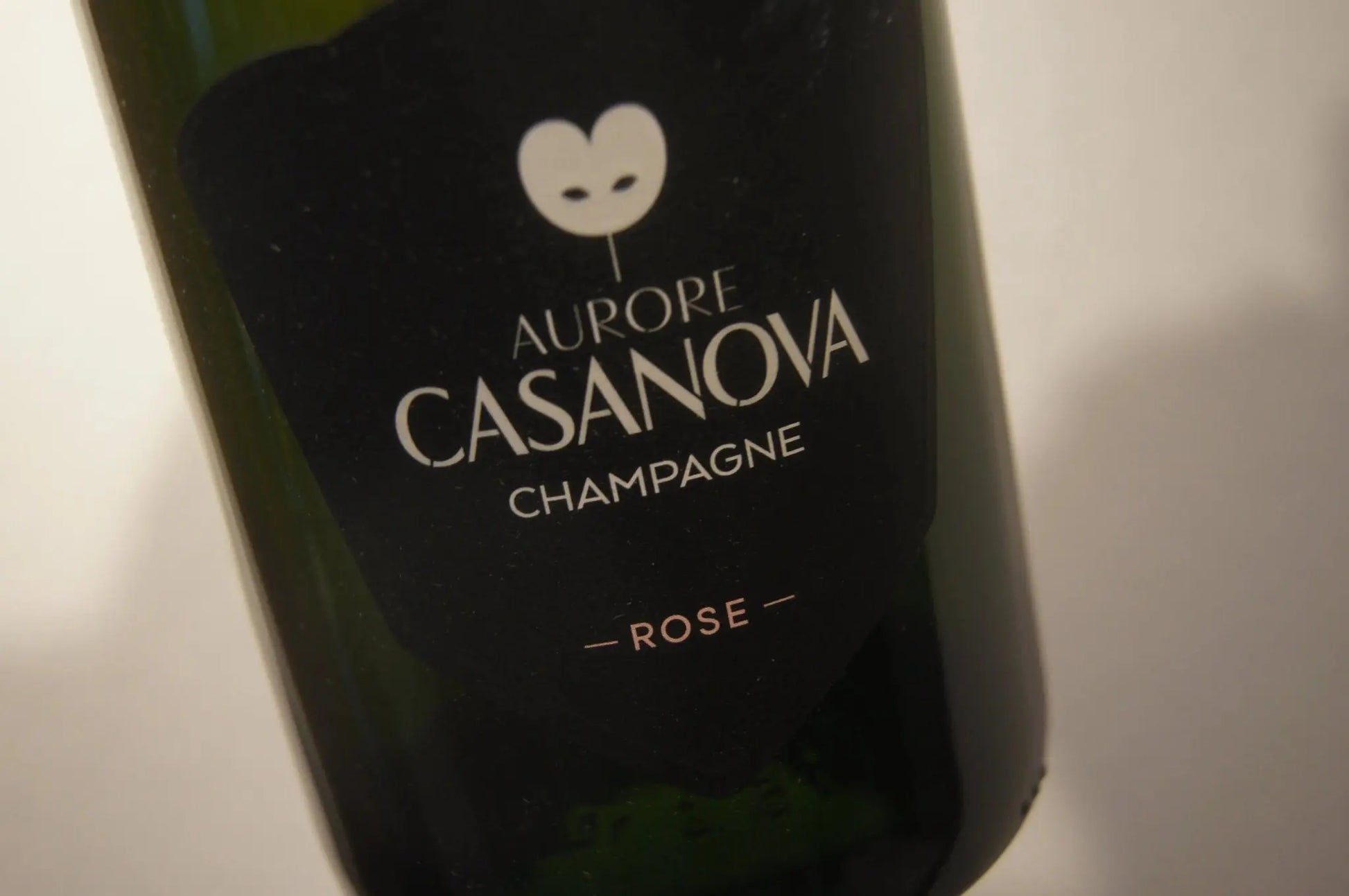 Winzer Champagner in Assaggi-Weinhandel in Bad Herreanalb