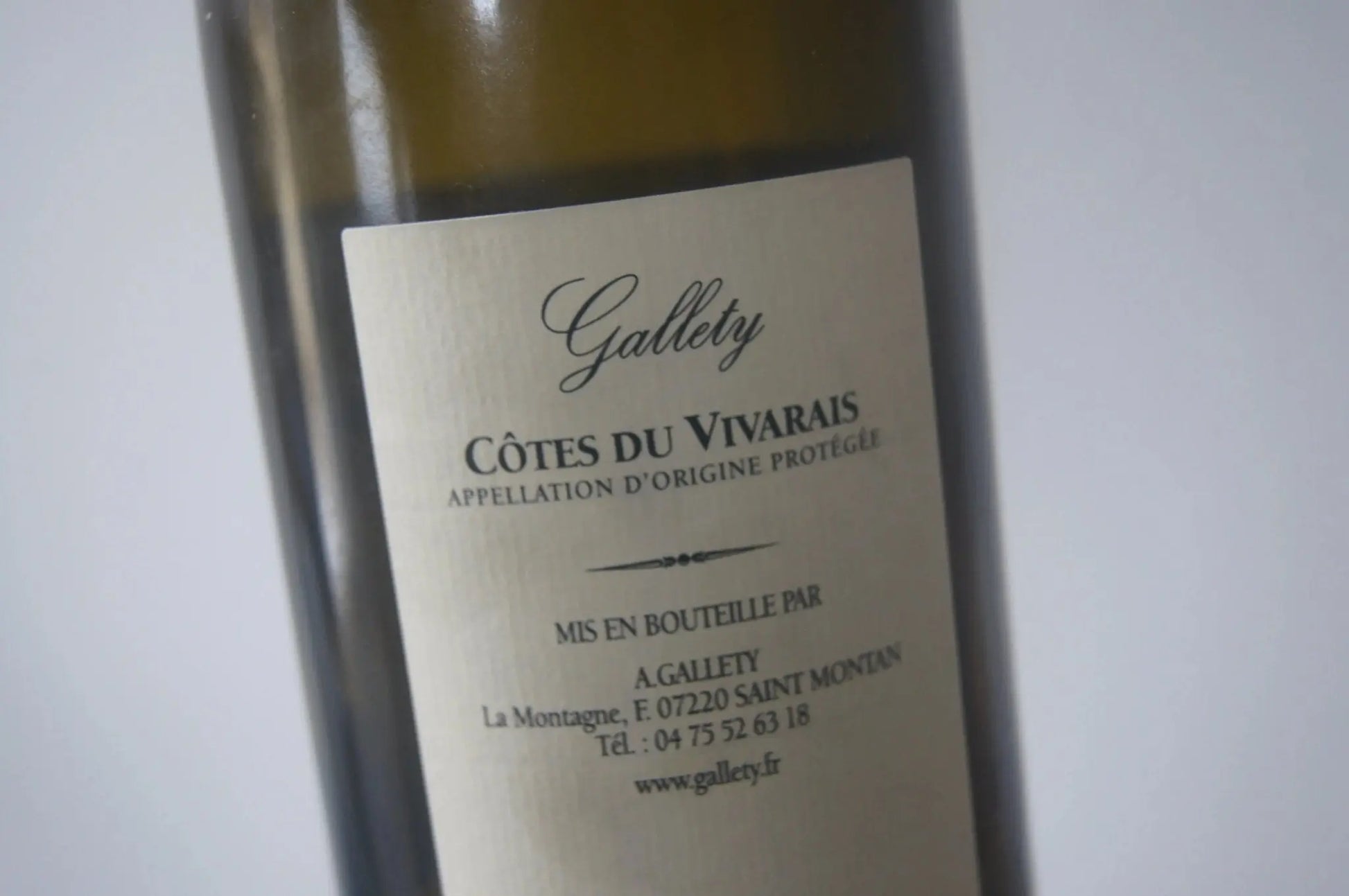 Winzer Champagner in Assaggi-Weinhandel in Bad Herreanalb