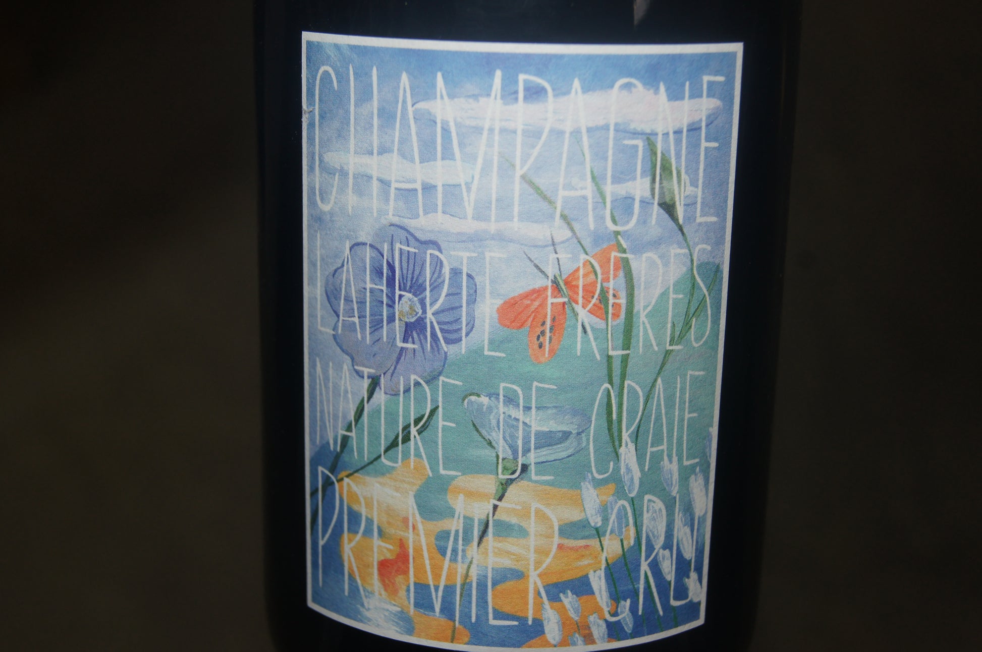 Entdecken Sie Laherte Frères Nature de Craie Premier Cru Brut Nature – Champagner mit Mineralität und Eleganz bei Assaggi-Weinhandel.