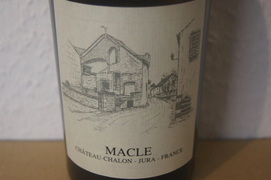 Domaine Macle Côtes du Jura 2016, Chardonnay Reifung in 228l Fässern, argilo-calcaire Boden, traditionelle Methode."