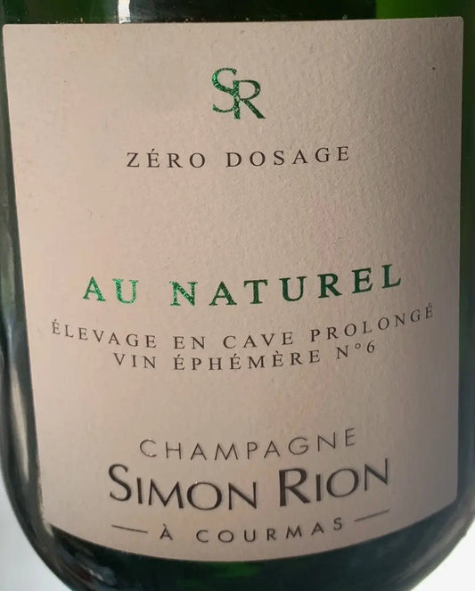 Simon Rion Au Naturel Champagner, 2006er Jahrgang mit reichhaltigem Gefühl, milder Säure und komplexem Geschmack nach langer Hefelagerung.