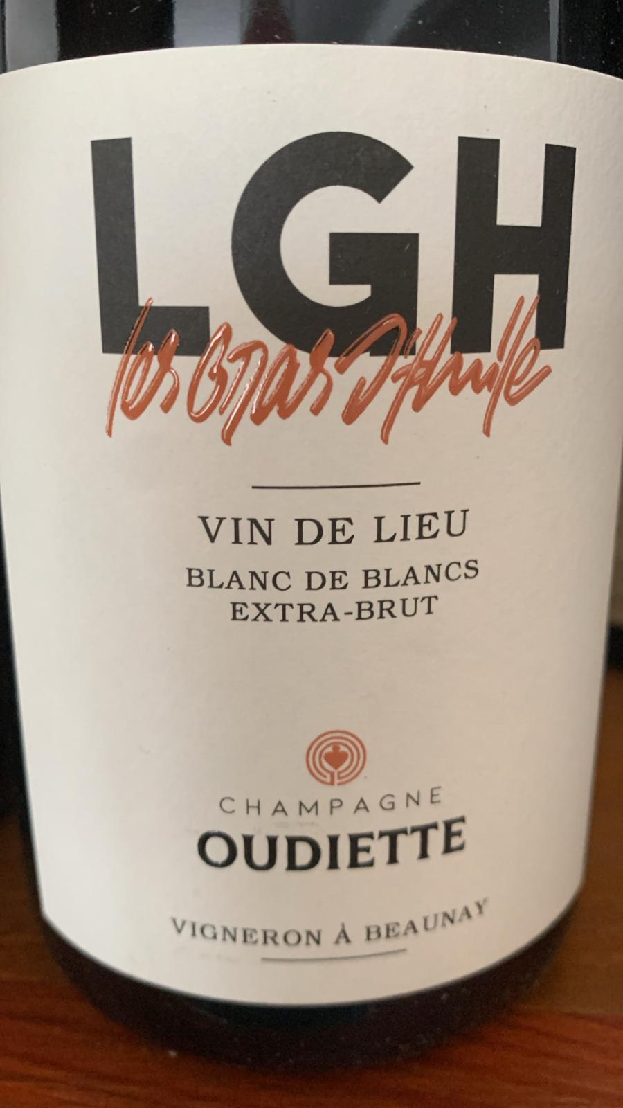 Flasche Champagne Oudiette Les Gras d’Huile Chardonnay mit Reserveweinen.